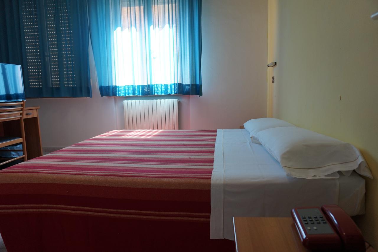 Hotel San Marco Pesaro Eksteriør billede