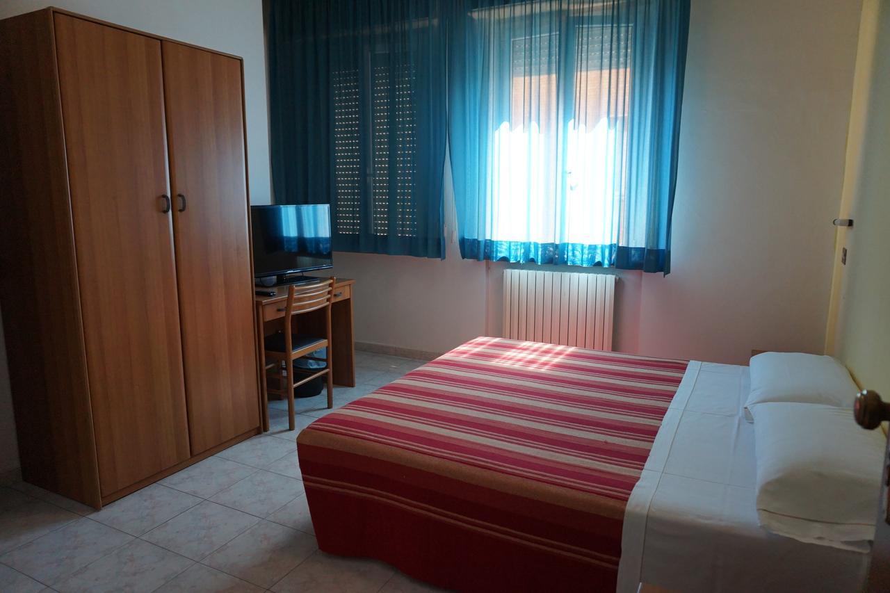 Hotel San Marco Pesaro Eksteriør billede