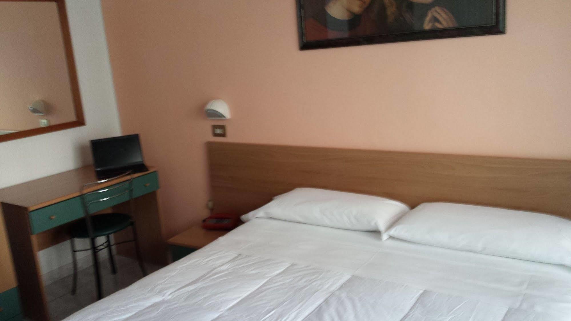 Hotel San Marco Pesaro Eksteriør billede